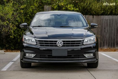 Volkswagen Passat 2016 черный - фото 2