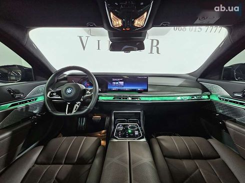 BMW i7 2024 - фото 20