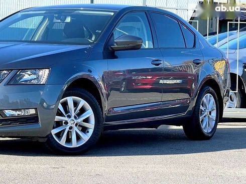 Skoda Octavia 2020 - фото 8