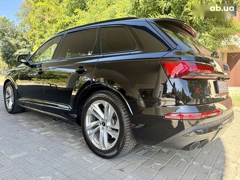 Audi SQ7 2021 - фото 19