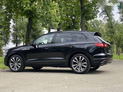 Volkswagen Touareg 2019 - фото 8