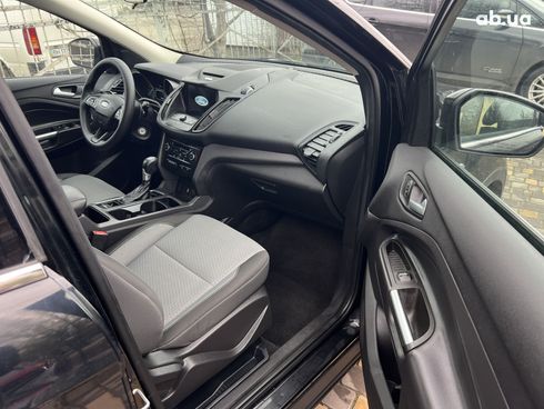 Ford Escape 2018 черный - фото 6