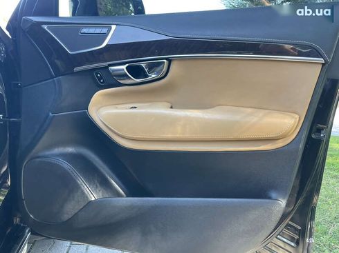 Volvo XC90 2016 - фото 28