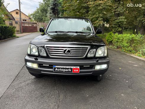 Lexus LX 2004 черный - фото 2