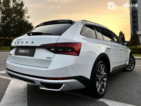 Skoda Superb 2020 - фото 9