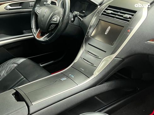Lincoln MKZ 2015 серый - фото 24