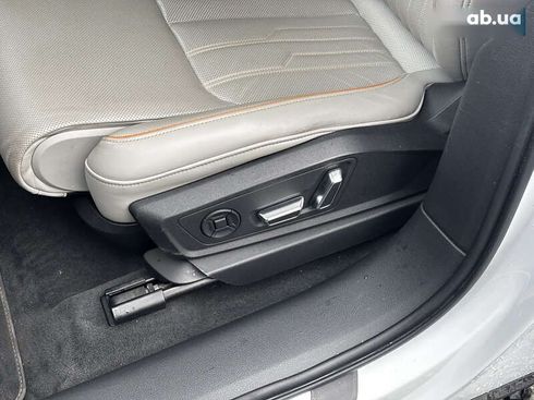 Audi E-Tron 2021 - фото 12