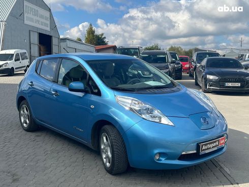 Nissan Leaf 2012 синий - фото 10