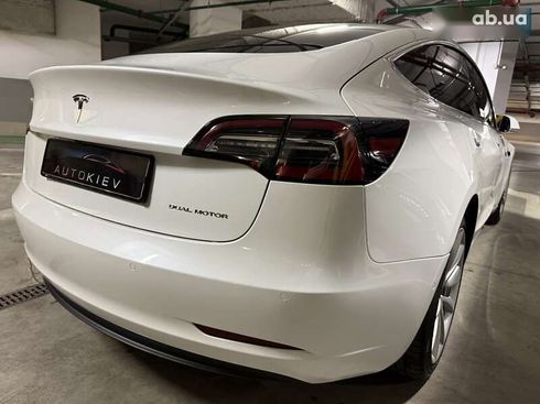 Tesla Model 3 2019 - фото 17