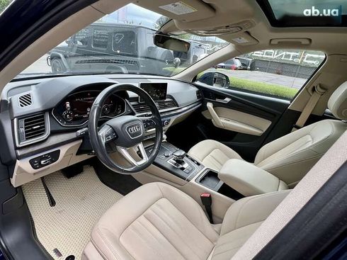 Audi Q5 2017 - фото 23