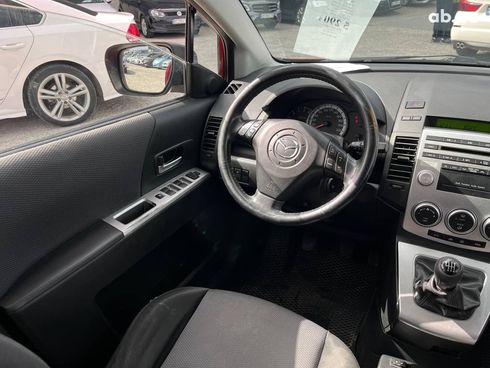 Mazda 5 2006 красный - фото 21