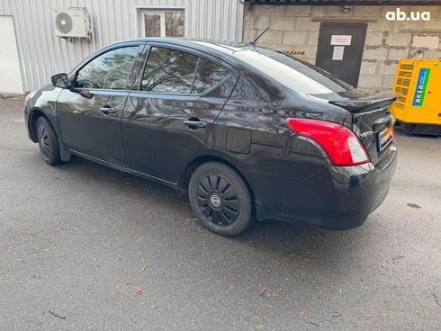 Nissan Versa 2016 черный - фото 13