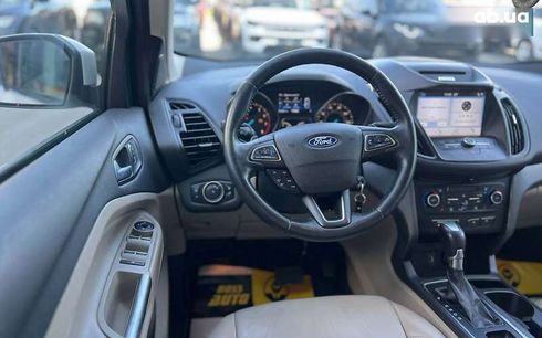 Ford Escape 2016 - фото 16