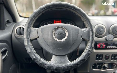Dacia Sandero 2011 - фото 11