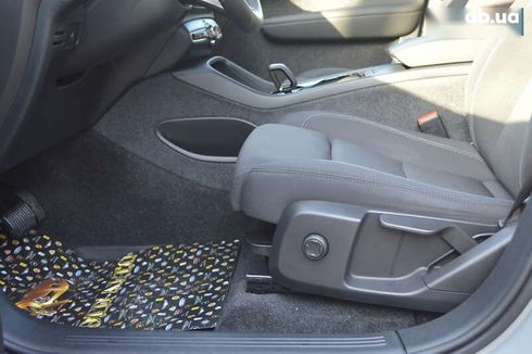 Volvo XC40 2023 - фото 21