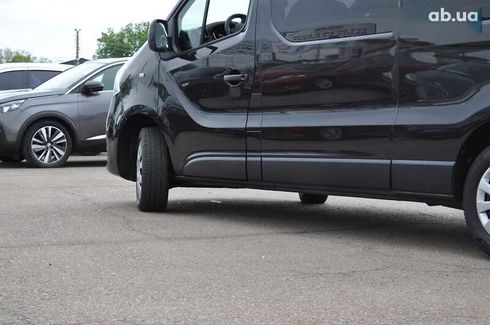 Renault Trafic 2020 - фото 12