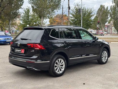 Volkswagen Tiguan 2017 черный - фото 5