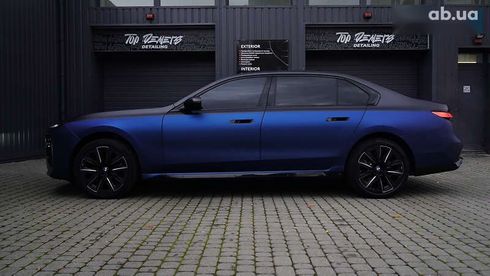 BMW 7 серия 2024 - фото 13
