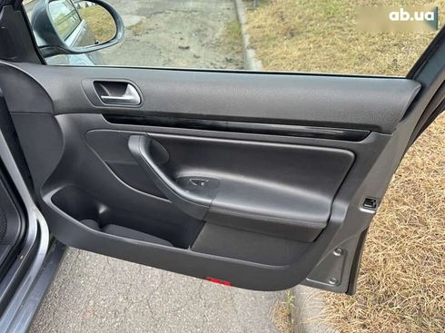 Volkswagen Golf 2010 - фото 15