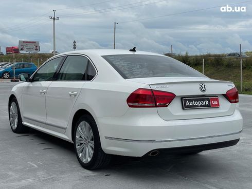 Volkswagen passat b7 2012 белый - фото 10