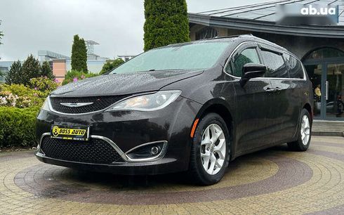 Chrysler Pacifica 2017 - фото 3