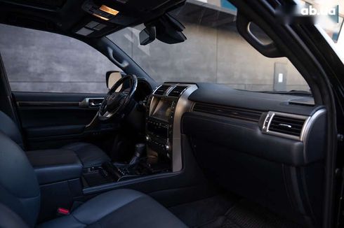 Lexus GX 2020 - фото 27