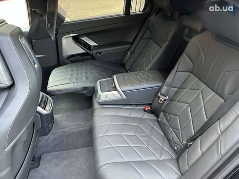 BMW 7 серия 2023 - фото 23