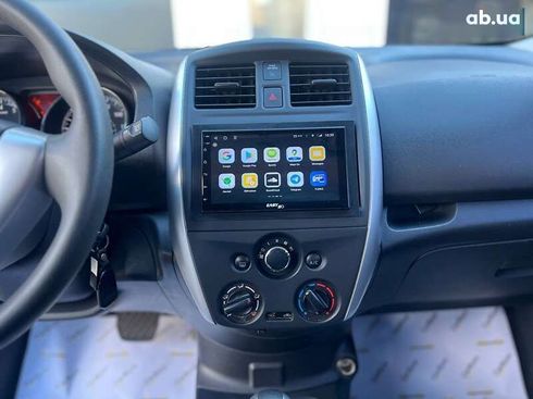Nissan Versa 2017 - фото 16