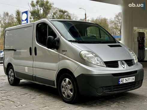 Renault Trafic 2013 - фото 6