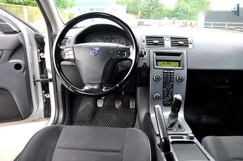 Volvo V50 2010 - фото 19