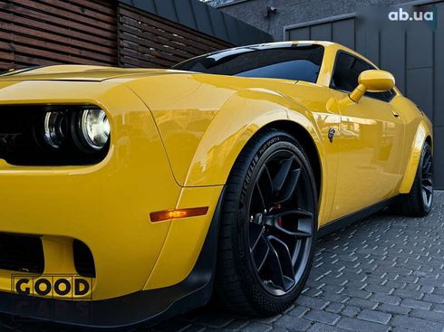 Dodge Challenger 2017 - фото 14