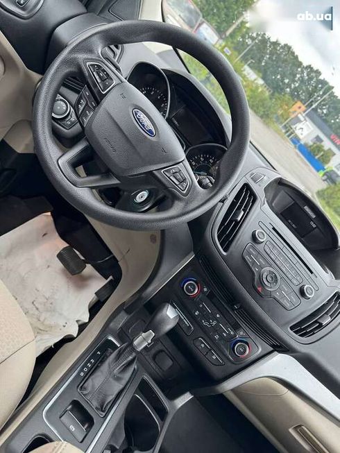 Ford Escape 2017 - фото 9