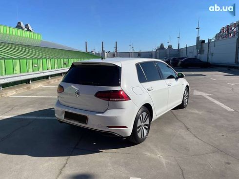 Volkswagen e-Golf 2020 - фото 6