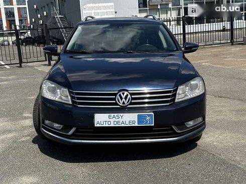 Volkswagen Passat 2011 - фото 2