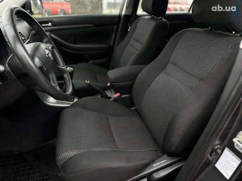Toyota Avensis 2006 - фото 24