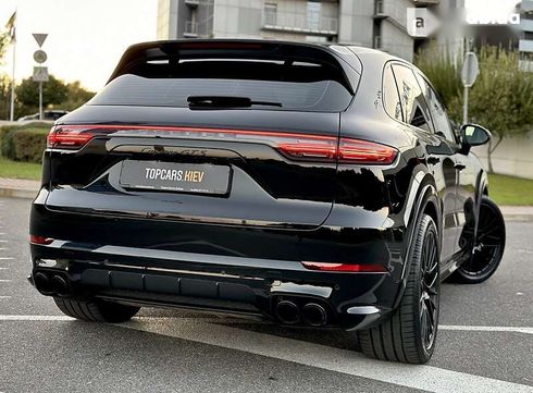 Porsche Cayenne 2022 - фото 18