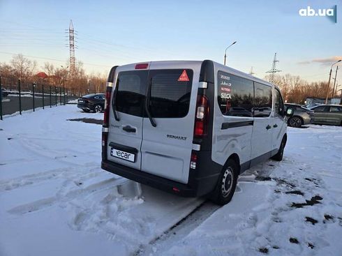 Renault Trafic 2015 - фото 5