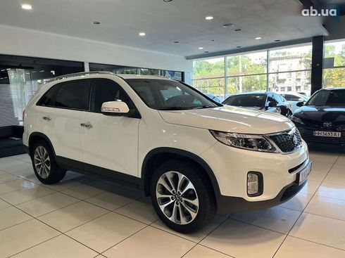Kia Sorento 2013 - фото 3
