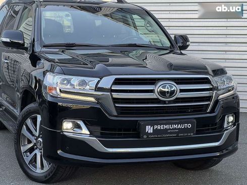 Toyota Land Cruiser 2019 - фото 4