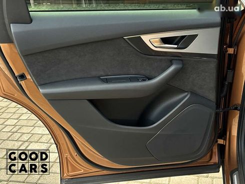 Audi Q7 2017 - фото 30