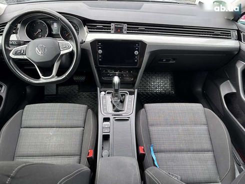 Volkswagen Passat 2022 - фото 27