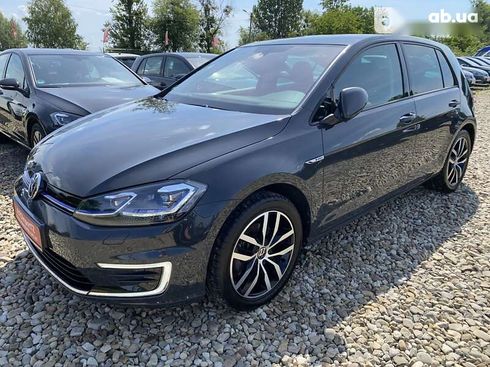 Volkswagen e-Golf 2020 - фото 9