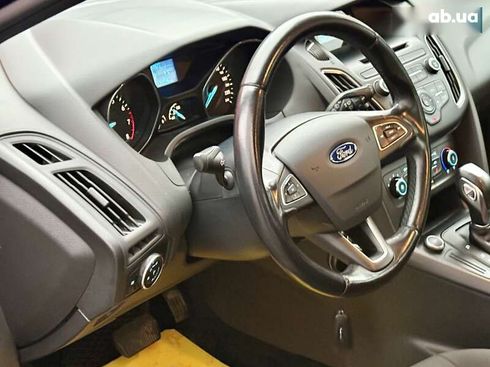Ford Focus 2017 - фото 26