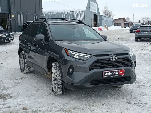 Toyota RAV4 2025 серый - фото 19
