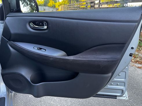 Nissan Leaf 2016 серый - фото 28
