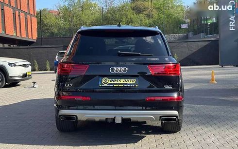 Audi Q7 2017 - фото 6