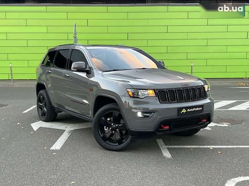 Jeep Grand Cherokee 2020 - фото 3