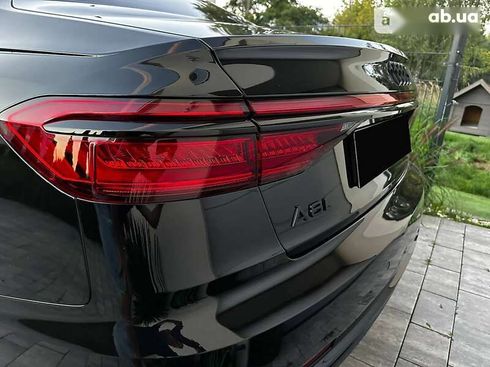 Audi A8 2020 - фото 6
