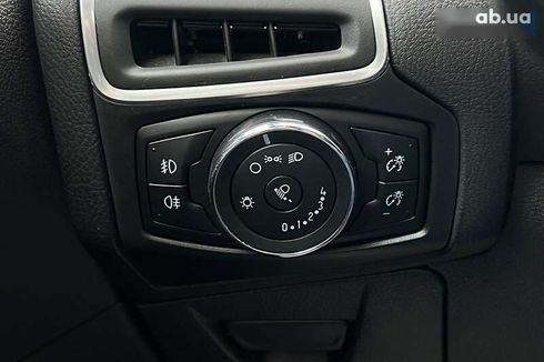 Ford Focus 2013 - фото 15