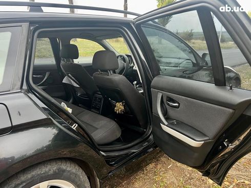 BMW 3 серия 2009 черный - фото 4